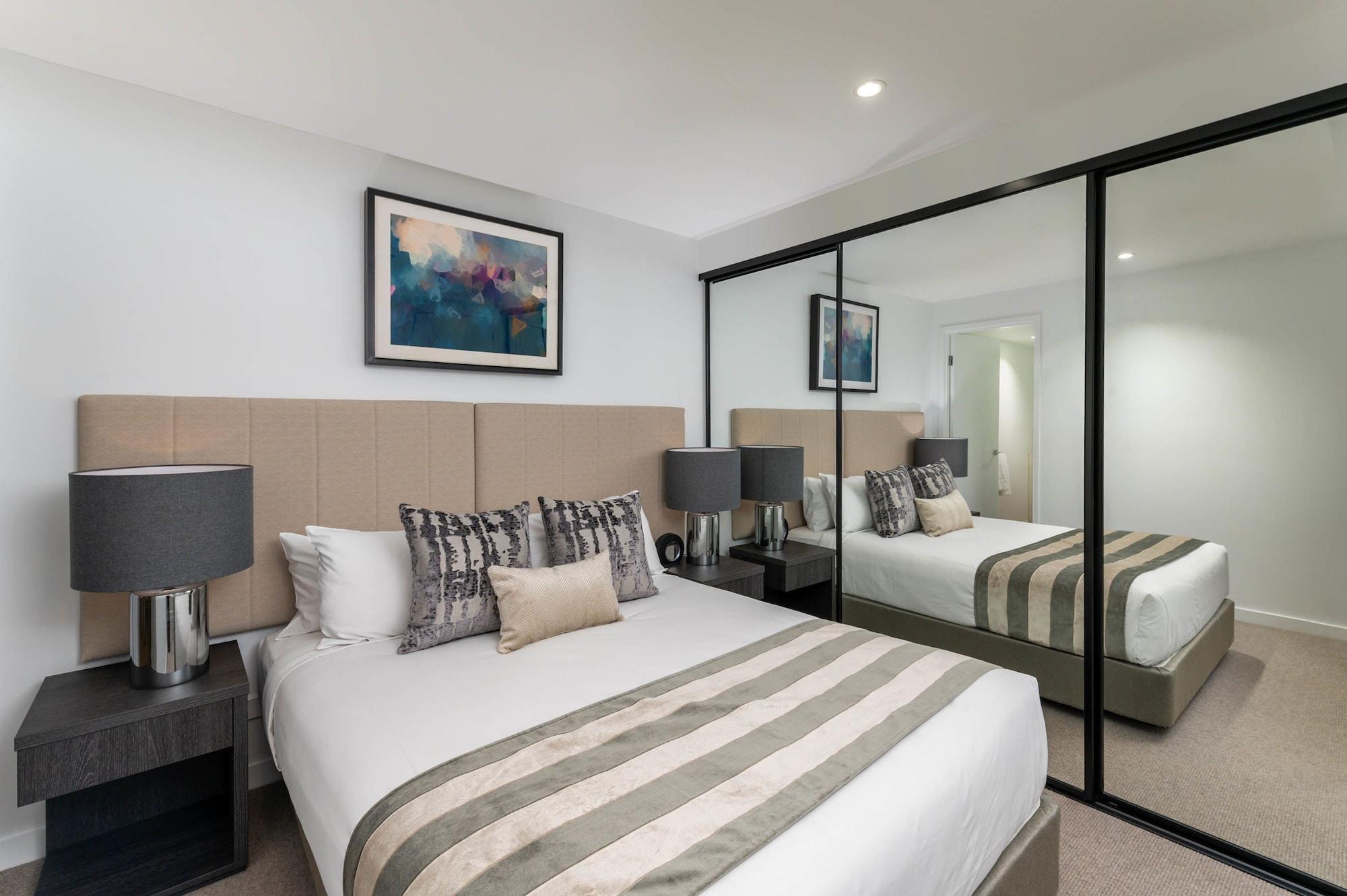 Fv By Peppers Aparthotel Brisbane Exterior photo A bedroom at the hotel