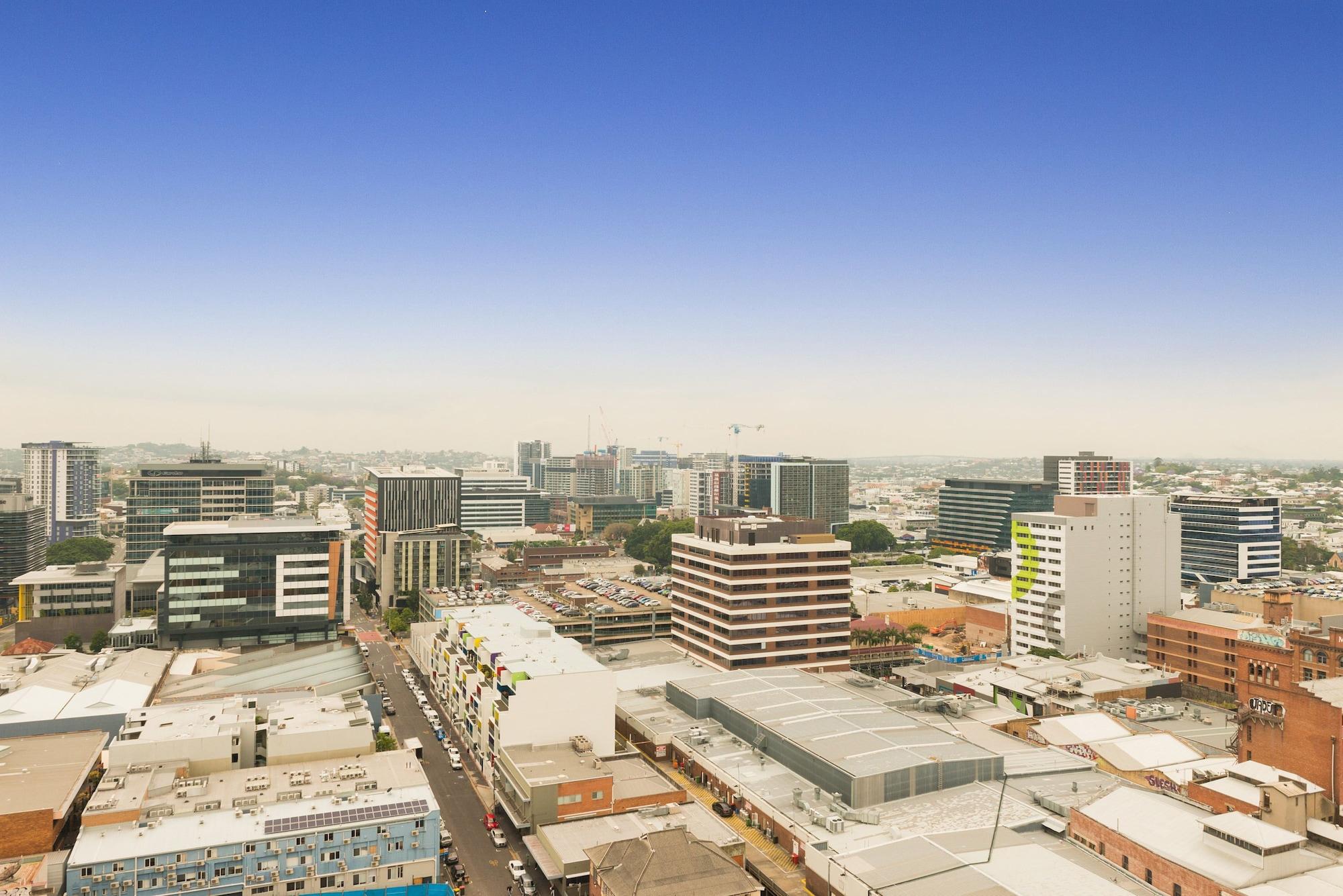 Fv By Peppers Aparthotel Brisbane Exterior photo Aerial view of the CBD