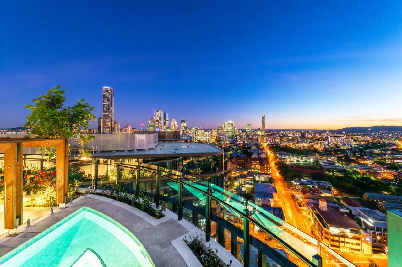 Fv By Peppers Aparthotel Brisbane Exterior photo View from the rooftop pool