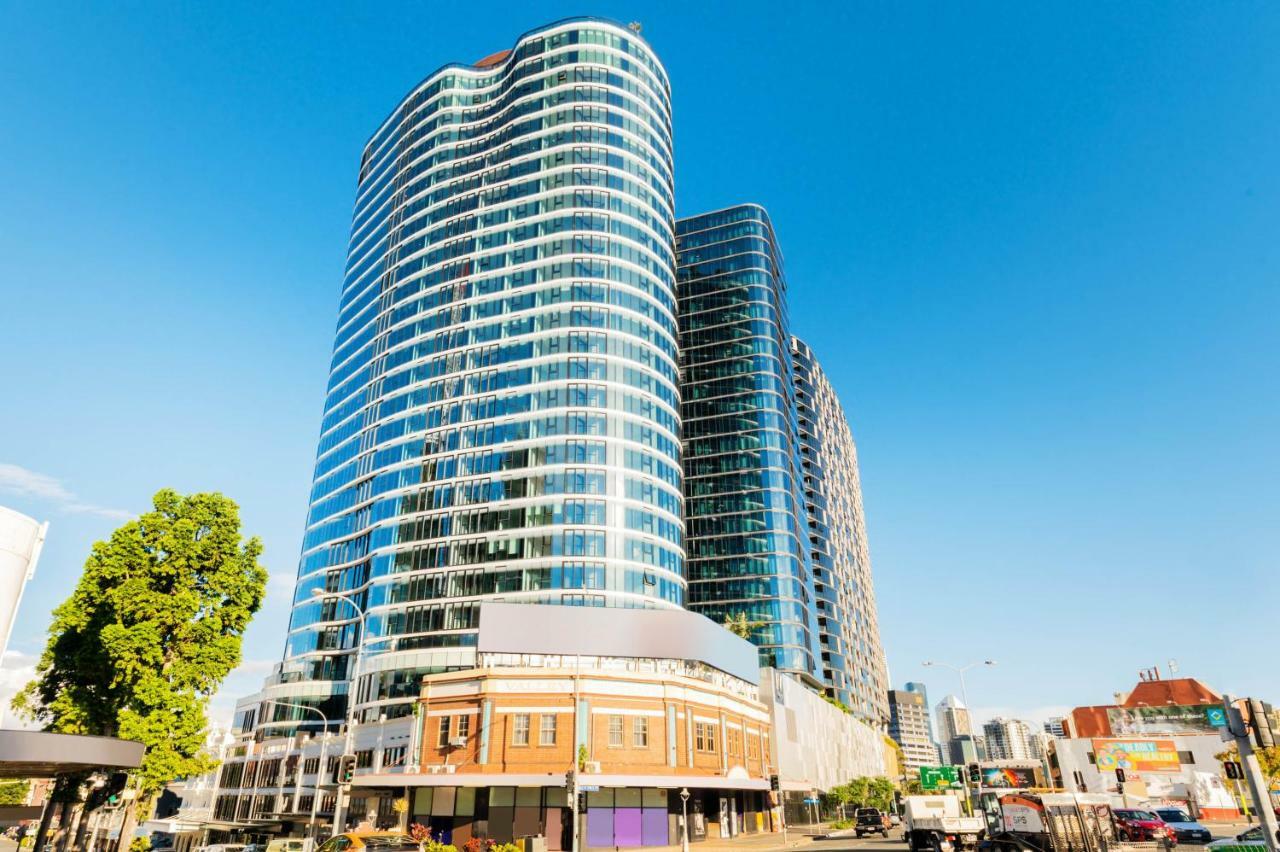 Fv By Peppers Aparthotel Brisbane Exterior photo The complex